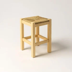 Spacio Növik Taburete Madera Bajo