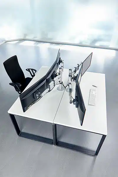 Novus TSS Trio Teleskop | Soporte para 3 monitores - Imagen 8