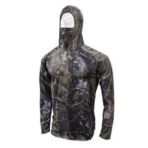 REMERA DE PESCA CON CAPUCHA CAMU BOSQUE