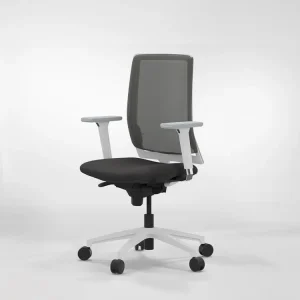 Forma 5 Sentis | White & Black